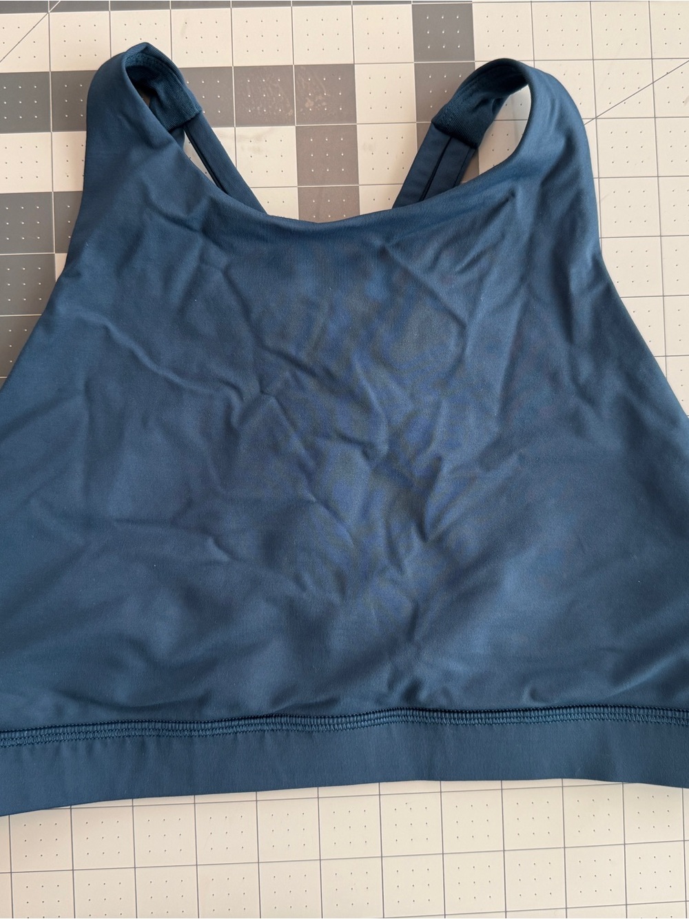 lululemon high neck energy Sports Bra